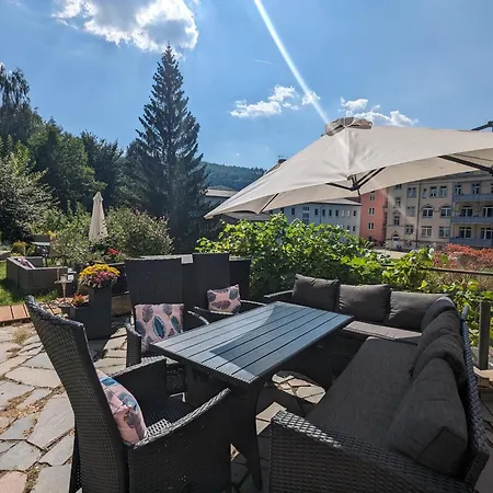 F2 - Urlaubsmagie Sauna, Whirlpool, Pool & Garten 公寓 *
