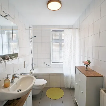 F2 - Urlaubsmagie Sauna, Pool & Garten Зебниц