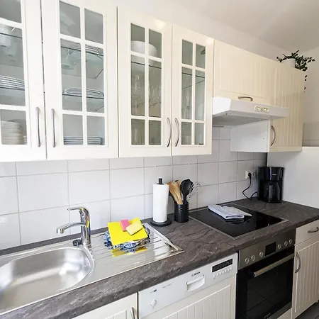 F2 - Urlaubsmagie Sauna, Pool & Garten