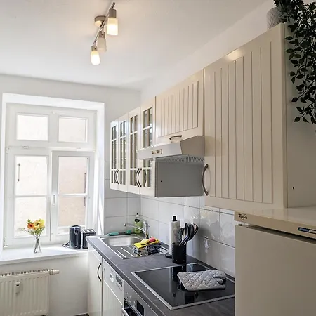 F2 - Urlaubsmagie Sauna, Pool & Garten Sebnitz