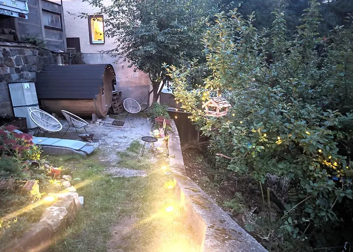 F2 - Urlaubsmagie Sauna, Pool & Garten Appartement Sebnitz