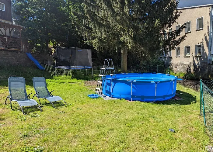 F2 - Urlaubsmagie Sauna, Pool & Garten